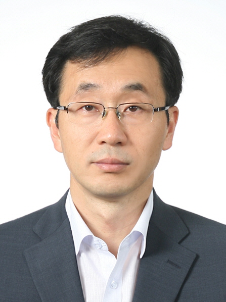 최영우 교수이미지